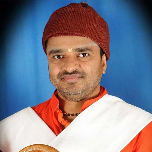 Shri Shivashanthaveer Sharanaru